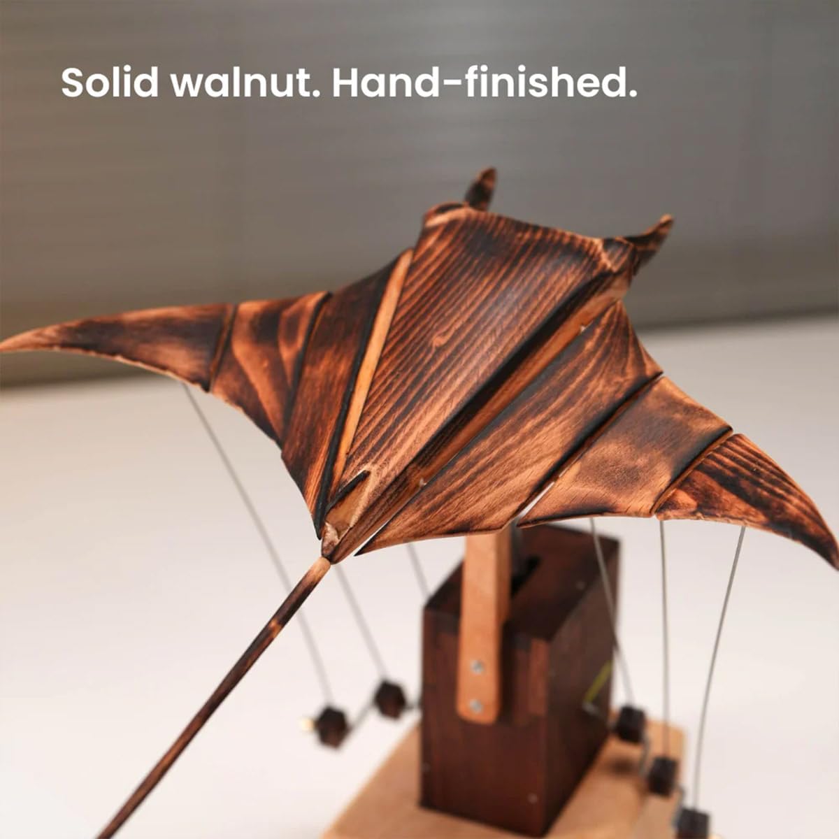 🦈Handmade Wooden Bionic Manta Rayy Dynamic Model, Mechanical Transmission Marine Biological, Desktop Relaxation Decor Gift